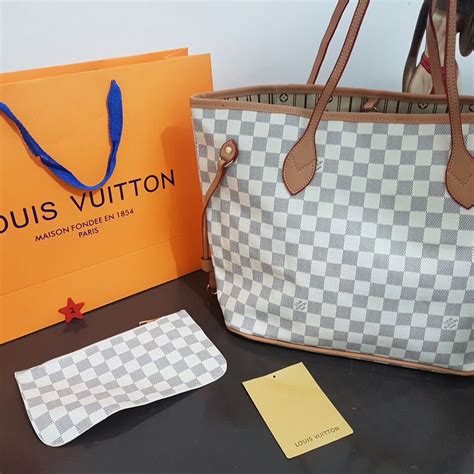 louis vuitton clon vs original|louis vuitton study.